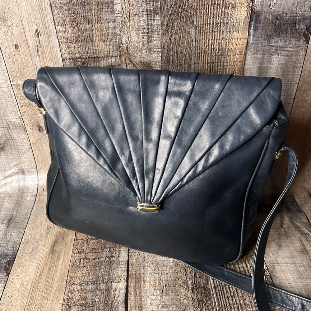 Ungaro Paris vintage Elegant dark blue Women's crossbody Bag - Picture 8 of 16